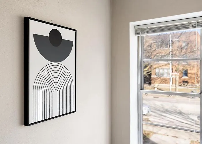 A Trendy Escape Close To Downtown Peoria