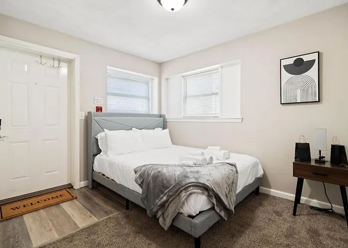 A Trendy Escape Close To Downtown Apartamento *