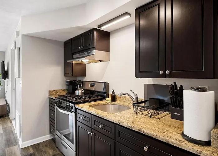 A Trendy Escape Close To Downtown
